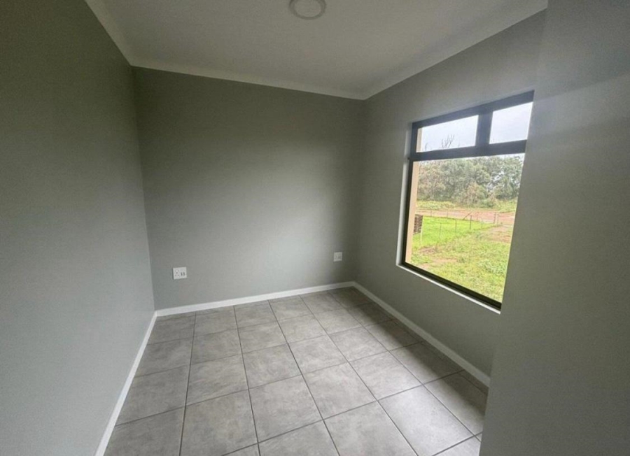 2 Bedroom Property for Sale in Kidds Beach Eastern Cape